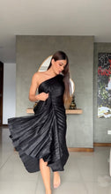 Cargar imagen en el visor de la galería, Vestido Marcela
