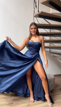 Cargar imagen en el visor de la galería, Maxi Dress Taylor
